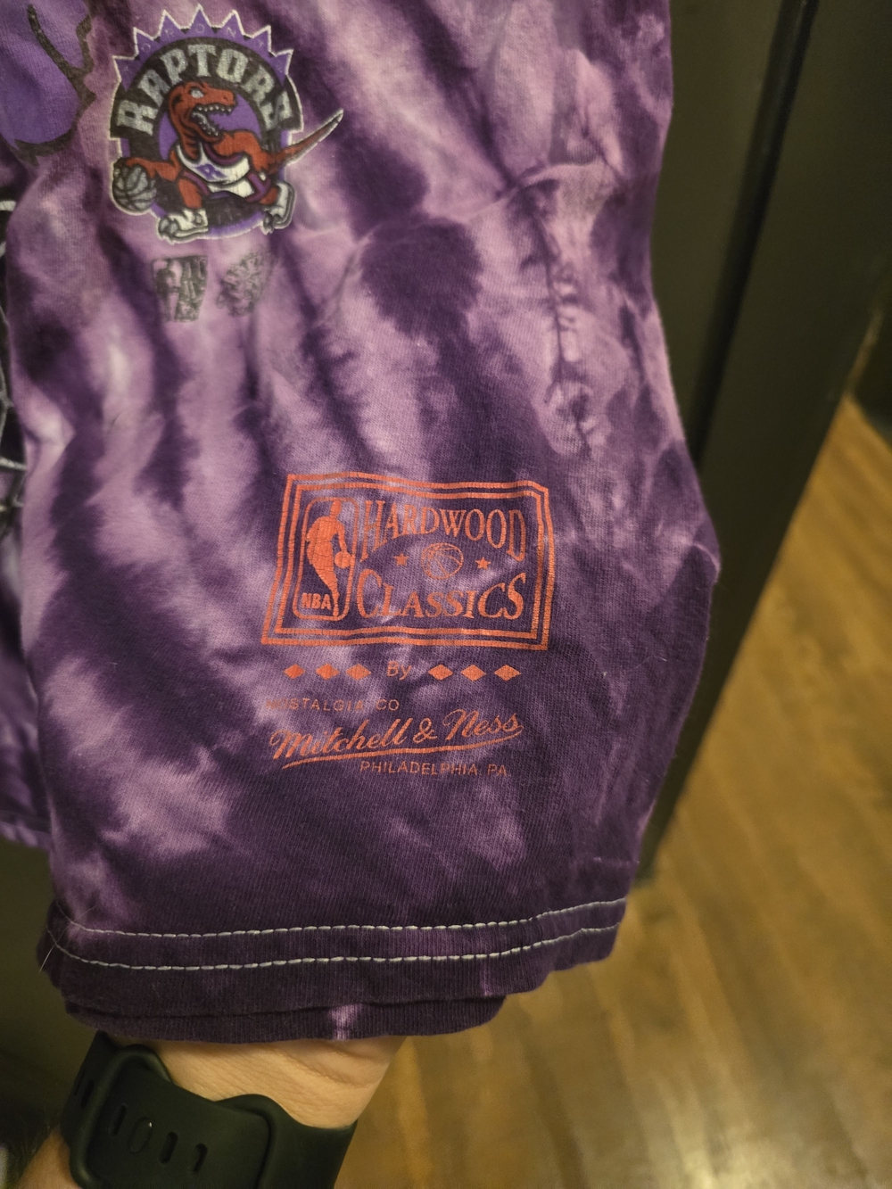 Mitchell & Ness Toronto Raptors Tie-Dye Tee - Picture 3 of 5